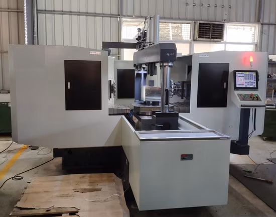 Szgh Factory Supply Mini-CNC-Fräsmaschine, 30000 U/min, Hochgeschwindigkeits-3-Achsen-CNC-Fräsmaschine mit Gravurfunktion