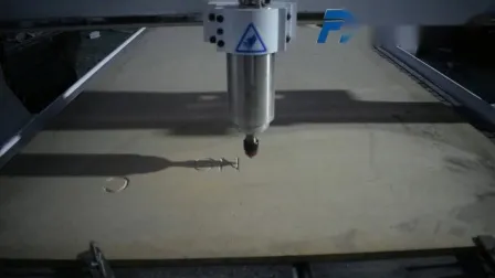 3D-Holzbearbeitung 1325 CNC-Fräse Holzschnitzerei-Fräsmaschine für Tischstuhlbeine